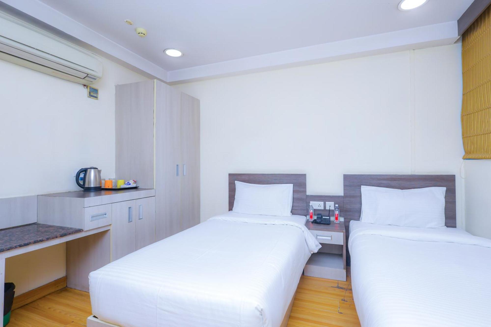 Hyphen Business Hotel Noida Extérieur photo