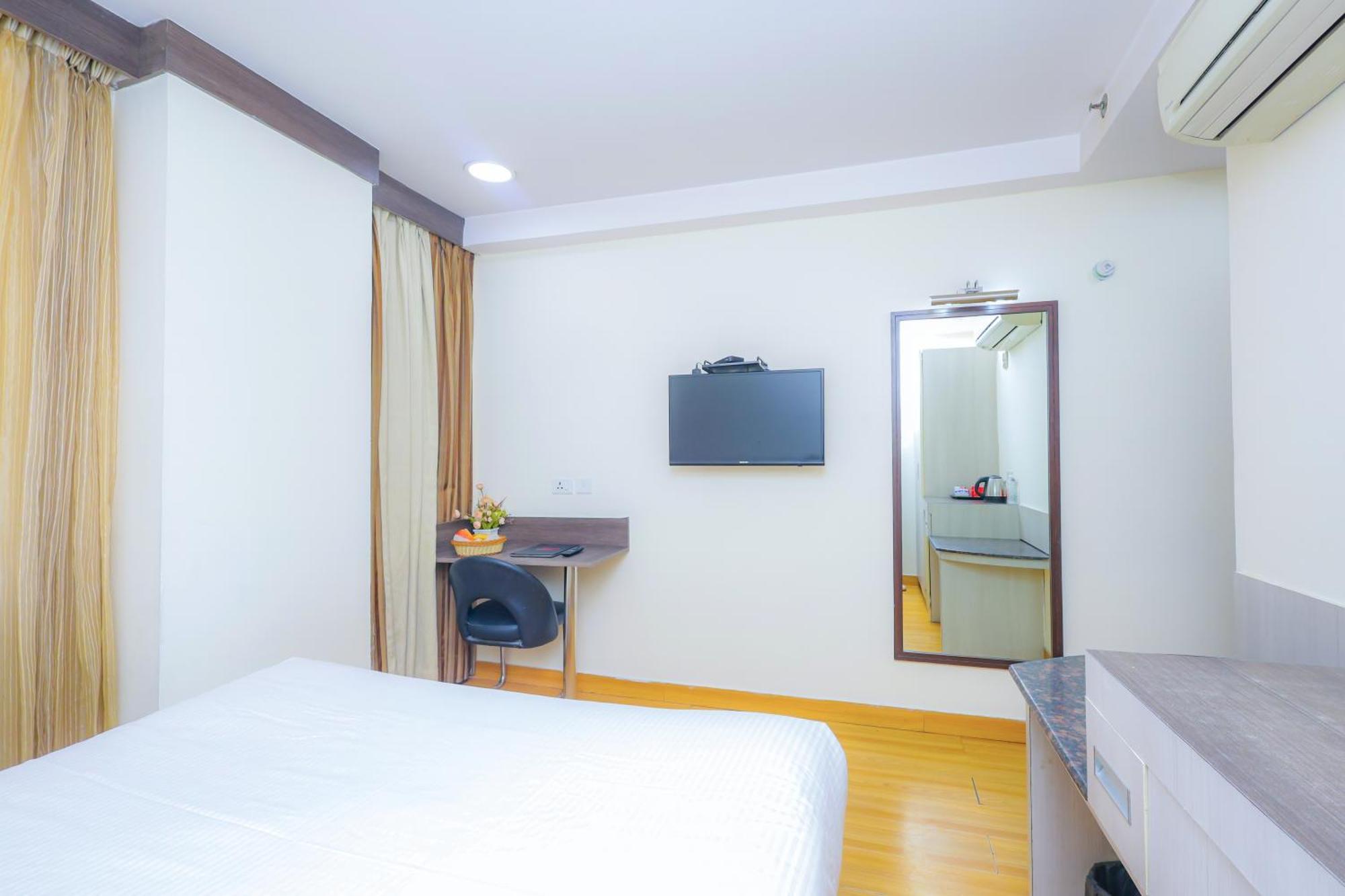 Hyphen Business Hotel Noida Extérieur photo